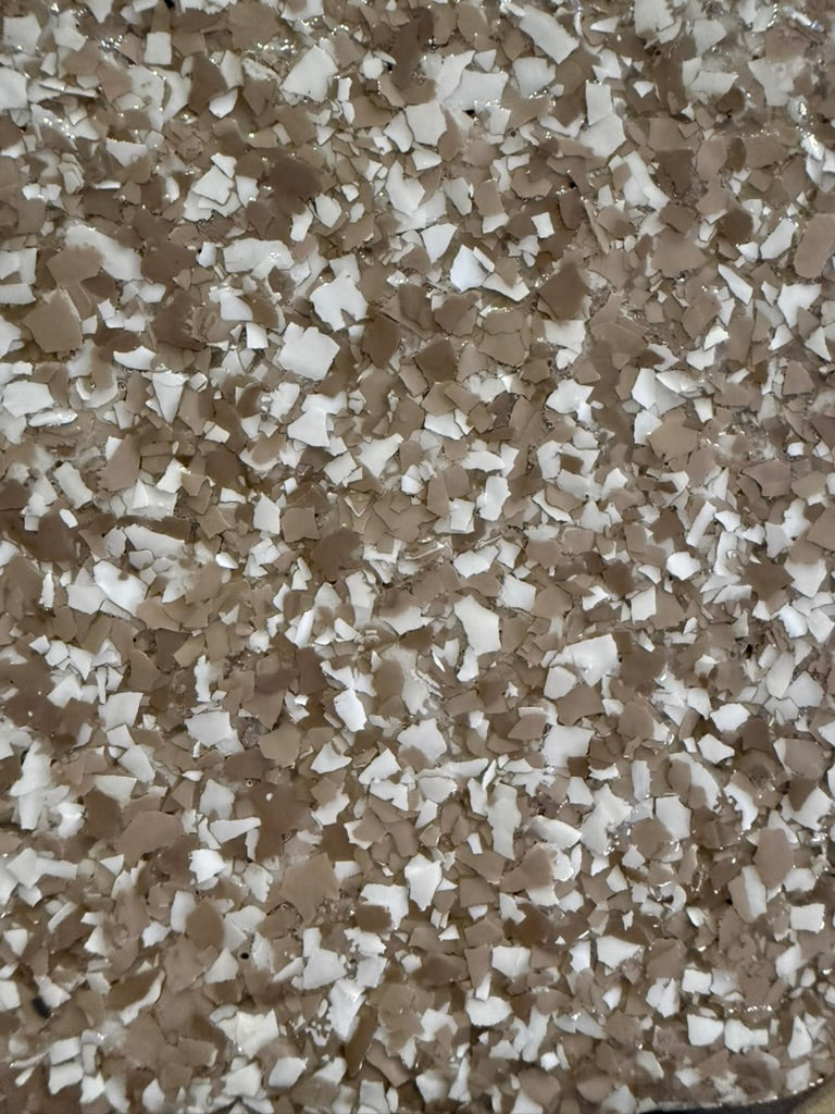 Sandrift Vinyl Flakes – 3/16” (40 Pounds)
