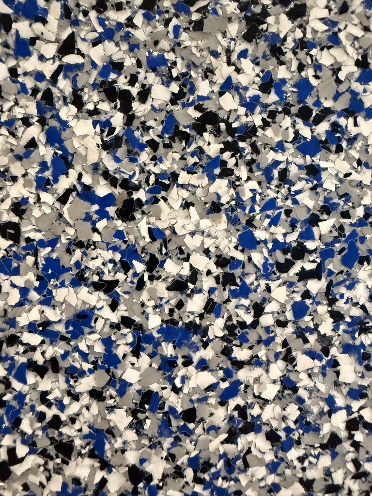 Lakeshore Vinyl Flakes – 3/16” (40 Pounds)