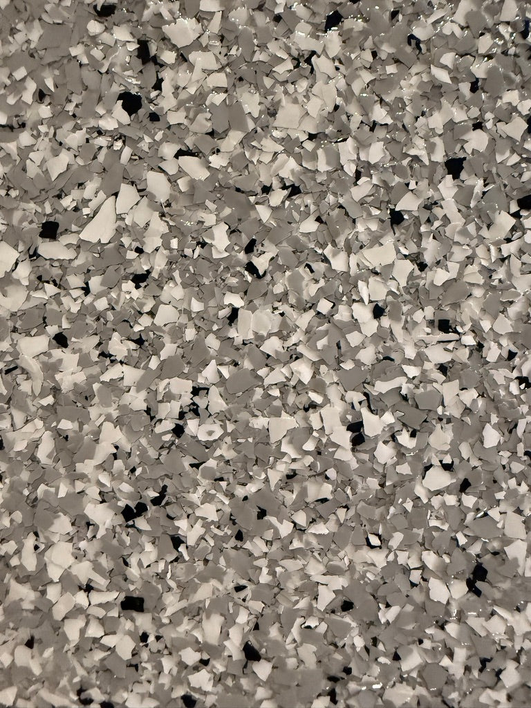 White Silver Vinyl Flakes – 3/16” (40 Pounds)